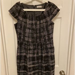 Calvin Klein size 12 with Pockets